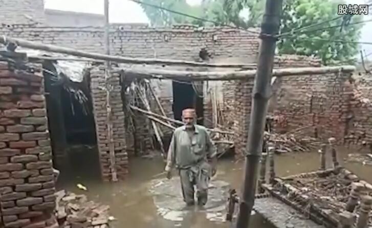 巴基斯坦石坝开闸泄洪似电影特效 来看巴基斯坦洪灾受灾情况