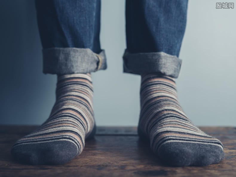 穿袜子睡觉对身体来说是好是坏？ 中医是如何看待的不妨参考下