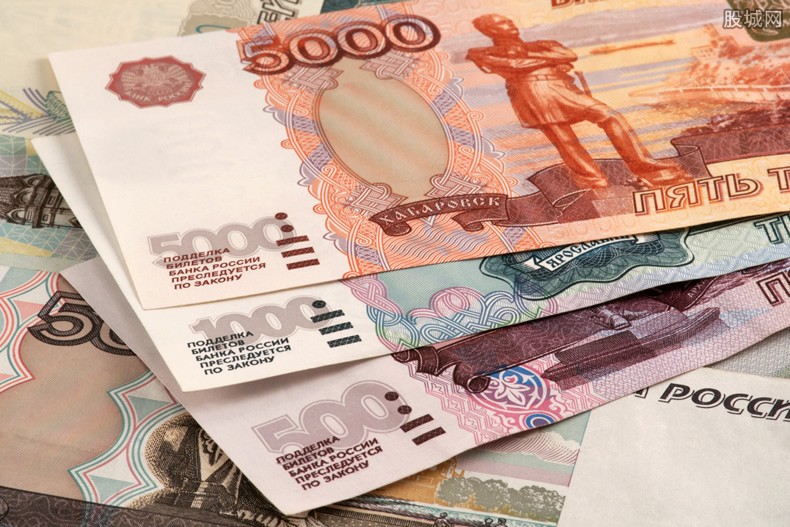 1卢布等于1元人民币是误读 并非兑换汇率